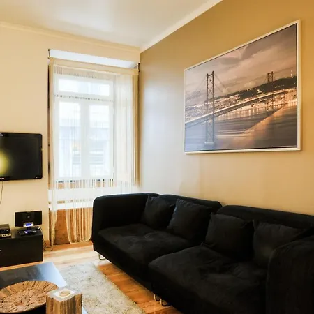 Bmyguest - Bairro Alto Charming Daire